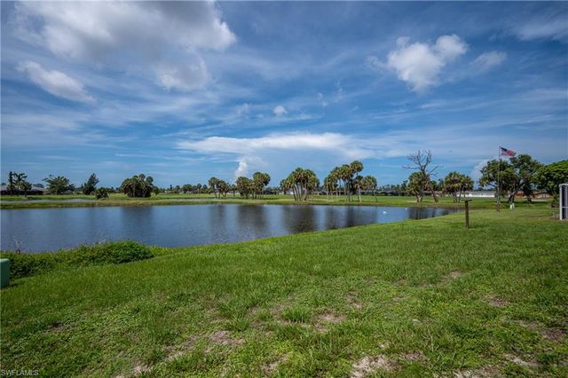 15 Oakland Hills PL, Rotonda West, FL 33947