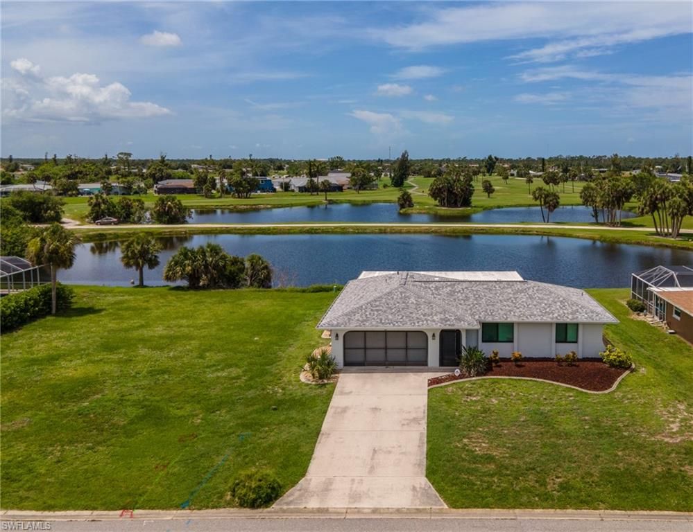 15 Oakland Hills PL, Rotonda West, FL 33947