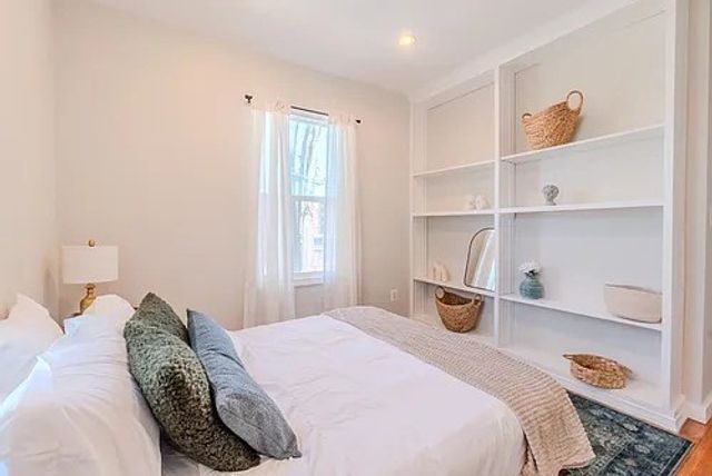 27R Albion 2, Somerville, MA 02143