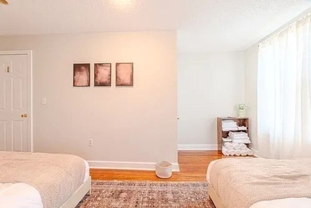 27R Albion 2, Somerville, MA 02143