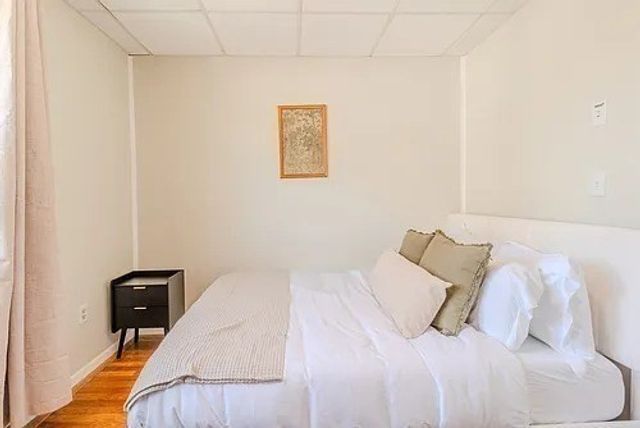 27R Albion 2, Somerville, MA 02143