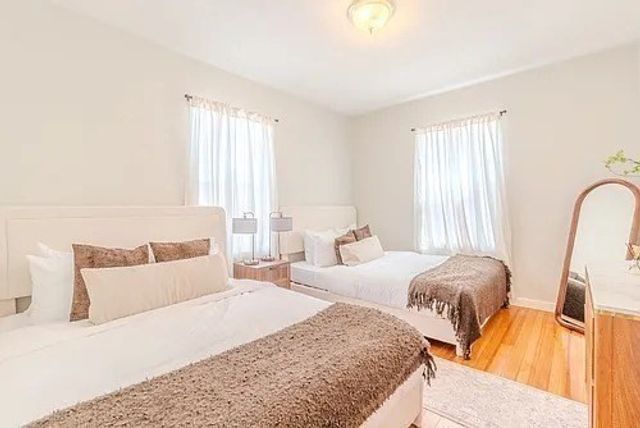 27R Albion 2, Somerville, MA 02143