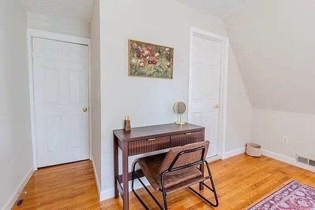 27R Albion 2, Somerville, MA 02143