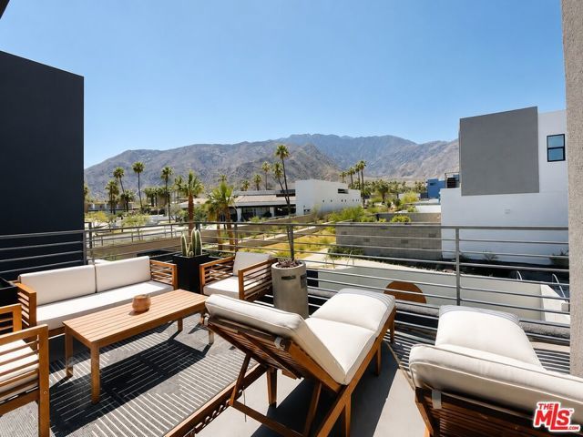 2693 Paragon Loop, Palm Springs, CA 92262
