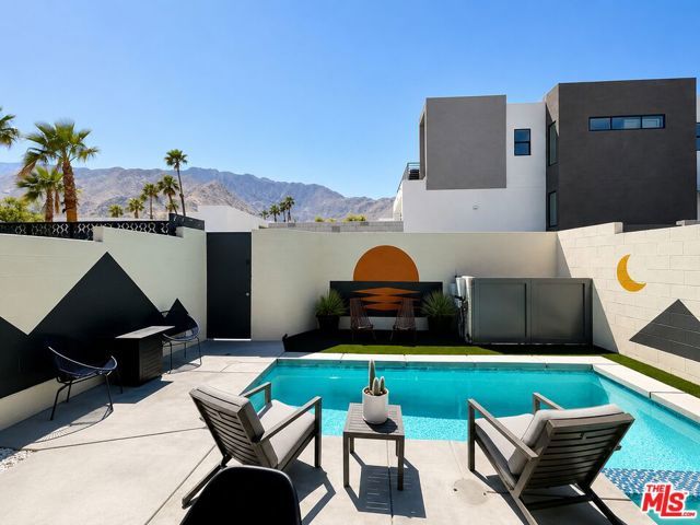 2693 Paragon Loop, Palm Springs, CA 92262