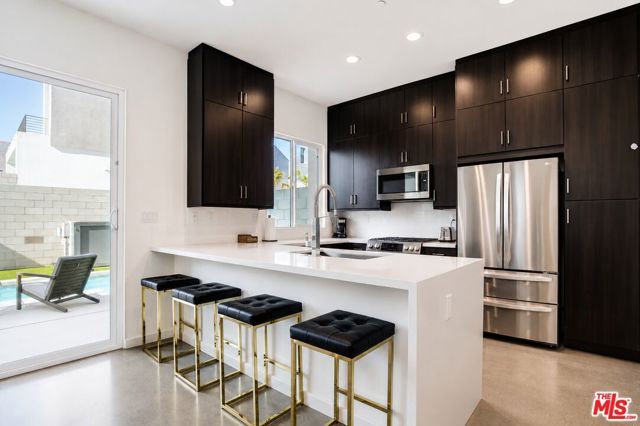 2693 Paragon Loop, Palm Springs, CA 92262
