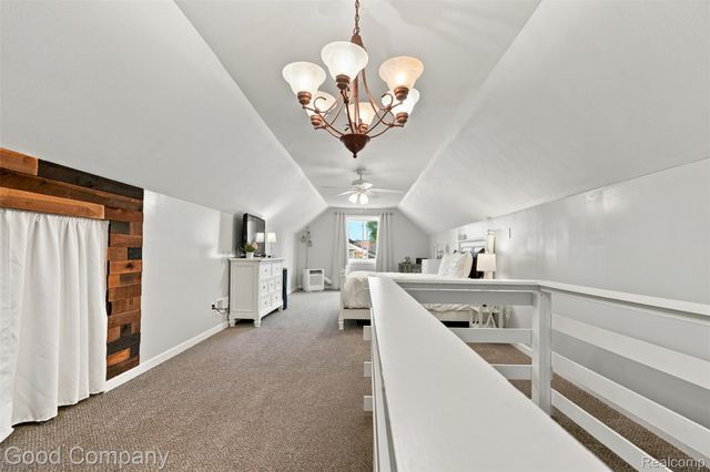 13441 Oak Park Boulevard, Oak Park, MI 48237