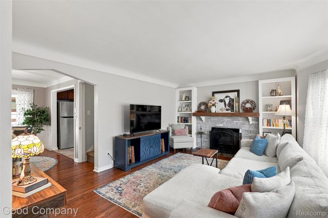 13441 Oak Park Boulevard, Oak Park, MI 48237