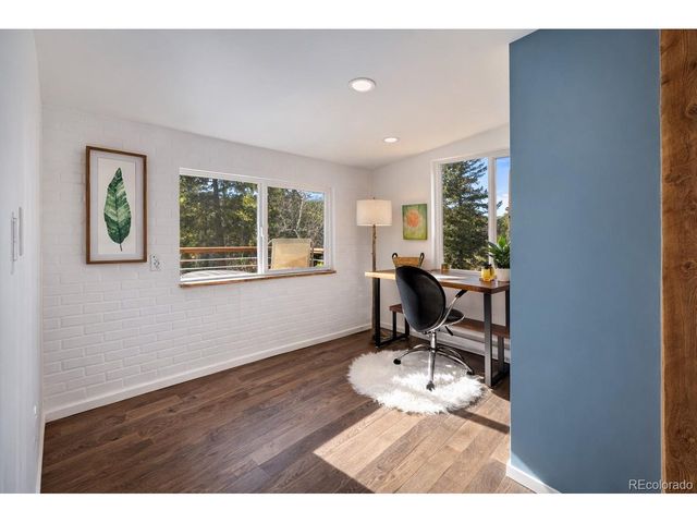 24 Signal Rock Rd, Golden, CO 80403