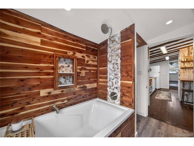 24 Signal Rock Rd, Golden, CO 80403