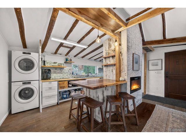 24 Signal Rock Rd, Golden, CO 80403