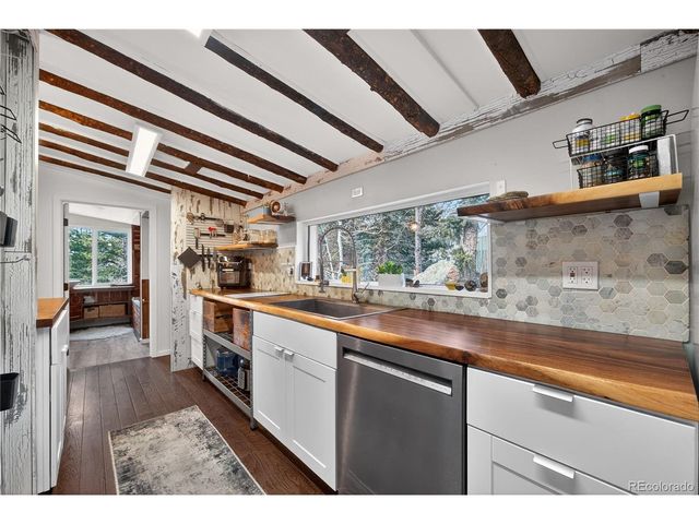 24 Signal Rock Rd, Golden, CO 80403