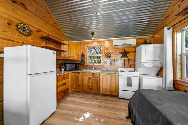 191 County Road 1743, Clifton, TX 76634