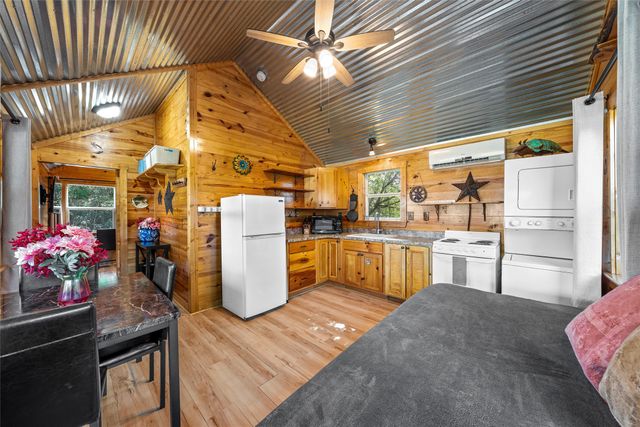 191 County Road 1743, Clifton, TX 76634