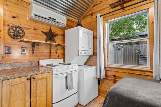 191 County Road 1743, Clifton, TX 76634