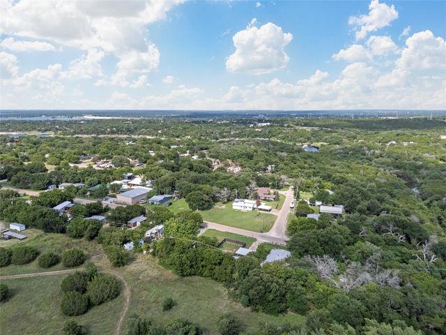 191 County Road 1743, Clifton, TX 76634
