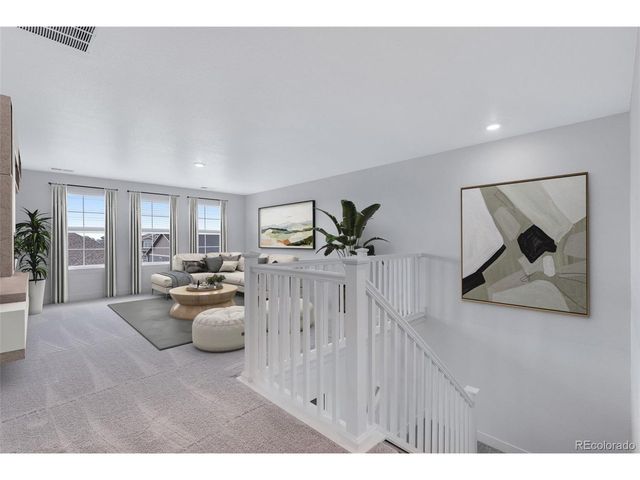 1869 Chaffee Crest Dr, Berthoud, CO 80513