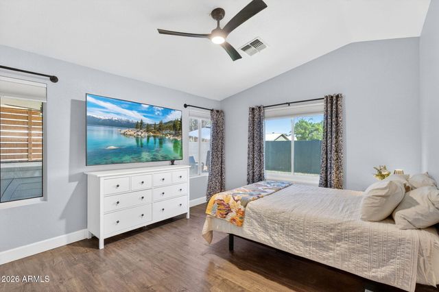151 W SAGEBRUSH Street, Gilbert, AZ 85233