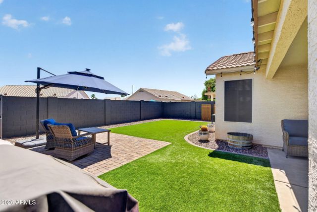 151 W SAGEBRUSH Street, Gilbert, AZ 85233