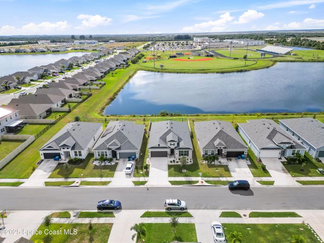 1995 Kylar Drive NW, Palm Bay, FL 32907