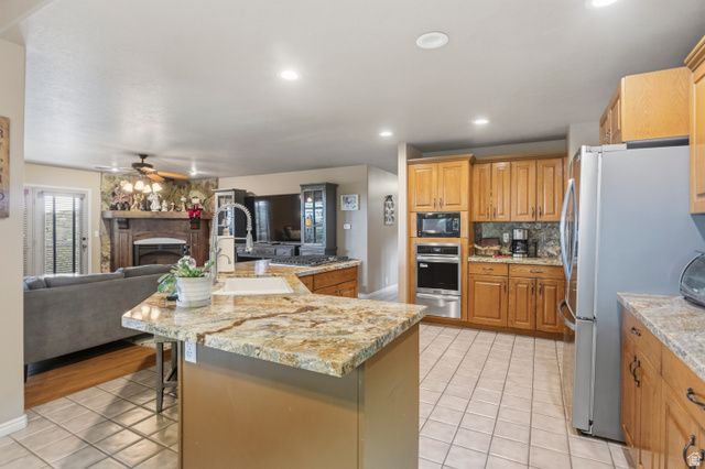 6169 S 2850 E, Uintah, UT 84403