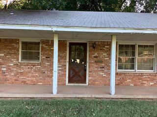 1119 N Walker Drive, Guthrie, OK 73044