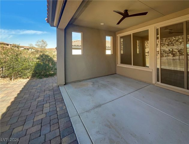 77 Stone Bluff Lane, Henderson, NV 89011