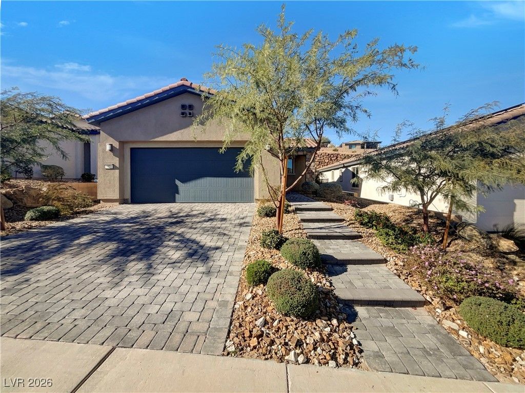 77 Stone Bluff Lane, Henderson, NV 89011