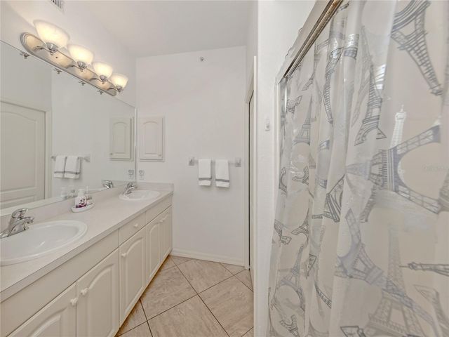 1731 AUBURN LAKES DRIVE 24, Venice, FL 34292