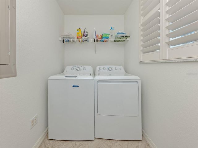 1731 AUBURN LAKES DRIVE 24, Venice, FL 34292