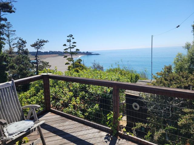 38882 Honey Run Lane, Gualala, CA 95445