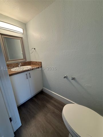 420 NE 18th Ave 5, Homestead, FL 33033