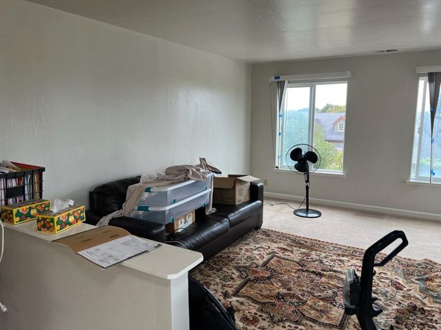 430 Pine Avenue, Half Moon Bay, CA 94019