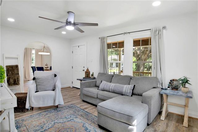 160 Westwood Street, Mobile, AL 36606