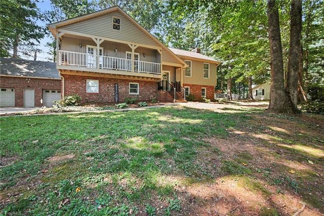 748 Crooked Run Road, Rural Hall, NC 27045