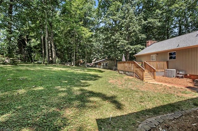 748 Crooked Run Road, Rural Hall, NC 27045