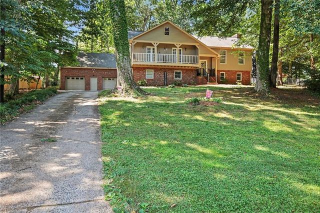 748 Crooked Run Road, Rural Hall, NC 27045