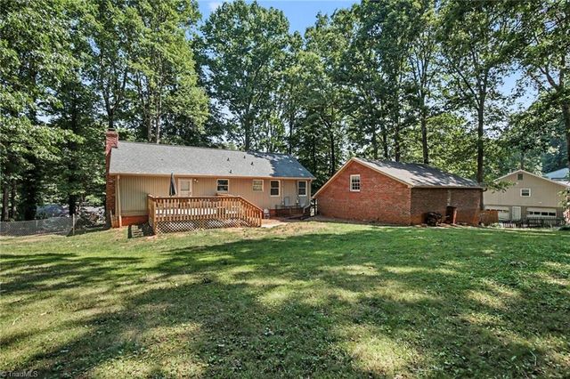 748 Crooked Run Road, Rural Hall, NC 27045