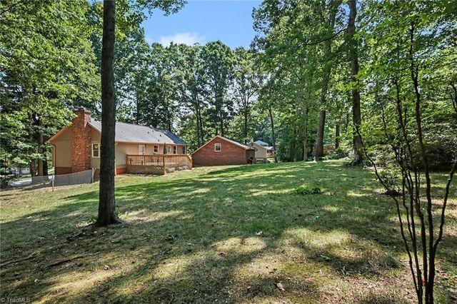 748 Crooked Run Road, Rural Hall, NC 27045