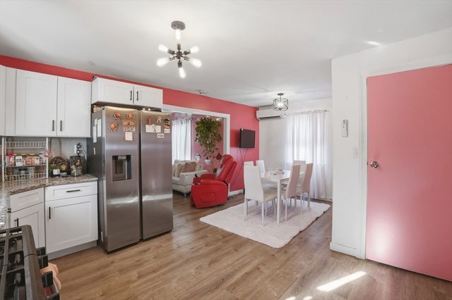 28 Warnock Street, Lowell, MA 01852