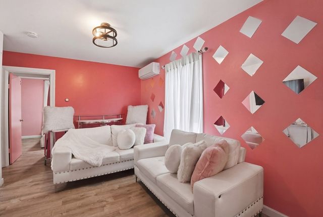 28 Warnock Street, Lowell, MA 01852