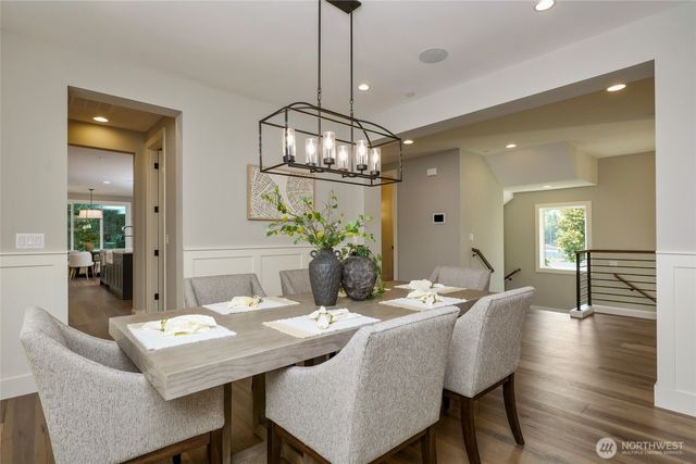 15525 NE 60th Street, Redmond, WA 98052