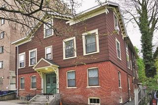 10 Smith Ave 1R, Somerville, MA 02143