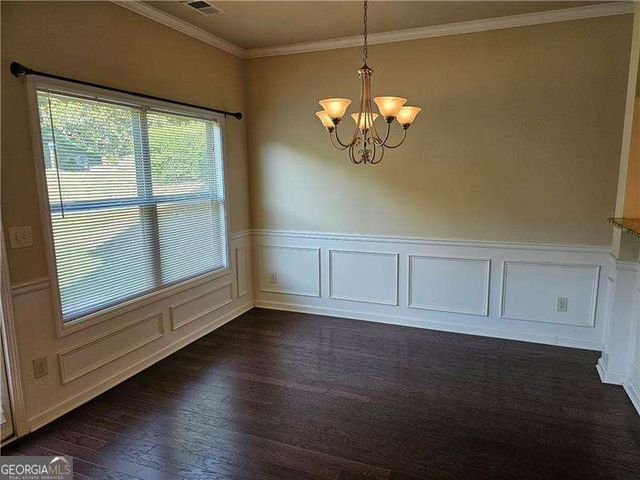 5043 GLENCLIFF Drive, Sugar Hill, GA 30518