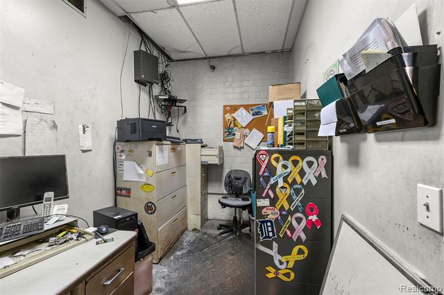 3422 Flushing Road, Flint, MI 48504