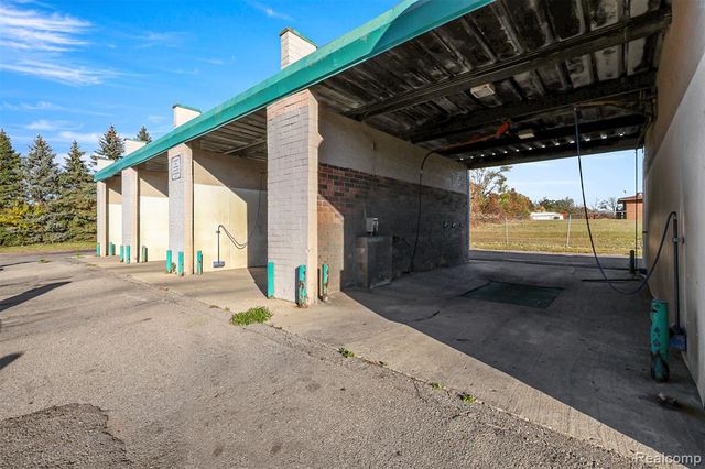 3422 Flushing Road, Flint, MI 48504