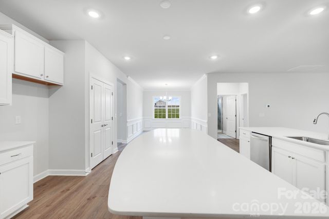 4339 Camden Glen Road 184, Lancaster, SC 29720