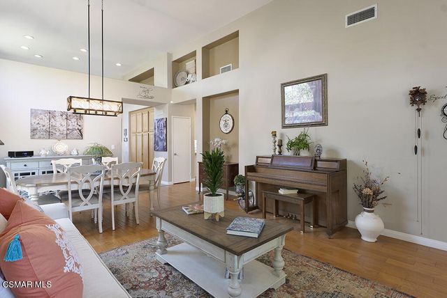 952 Donner Avenue, Simi Valley, CA 93065