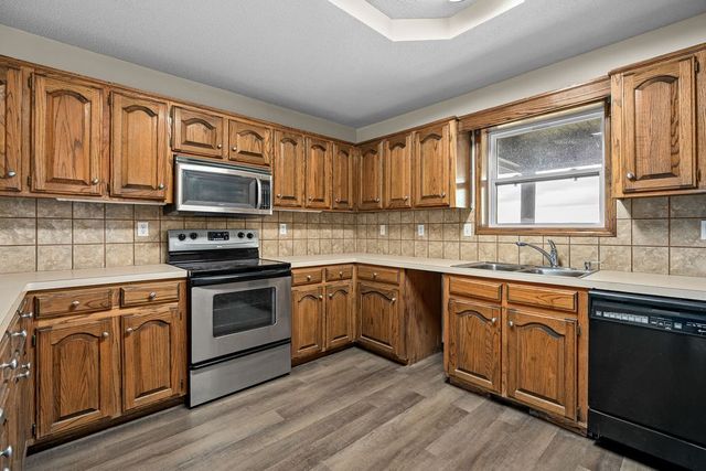 3022 Dow Jones Road, Alma, AR 72921