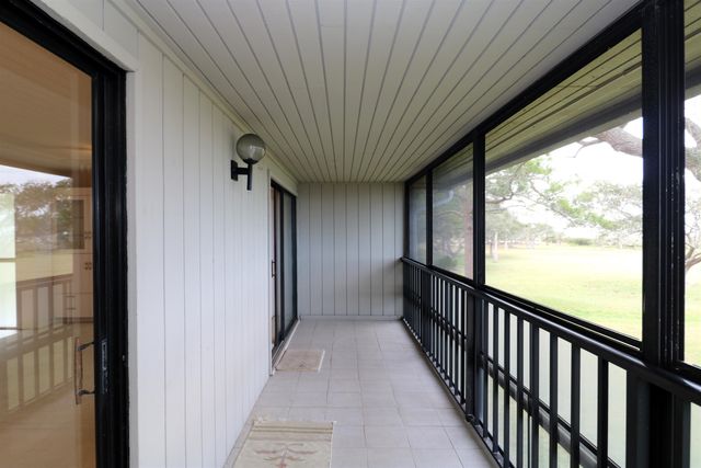 10 Cartagena Ct, St Augustine, FL 32086